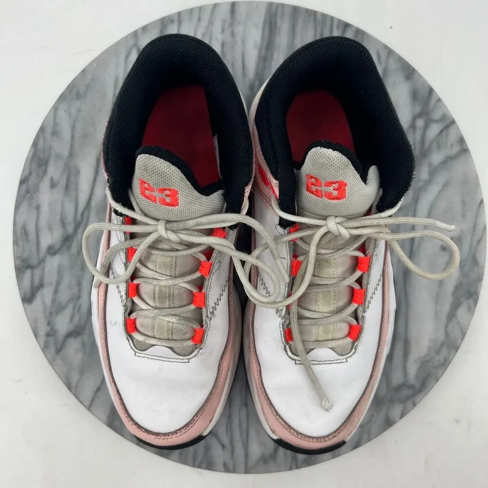Nike Air Jordan Max Aura 3 Sneaker Big Kid Youth 5Y White Atmosphere Infrared 23